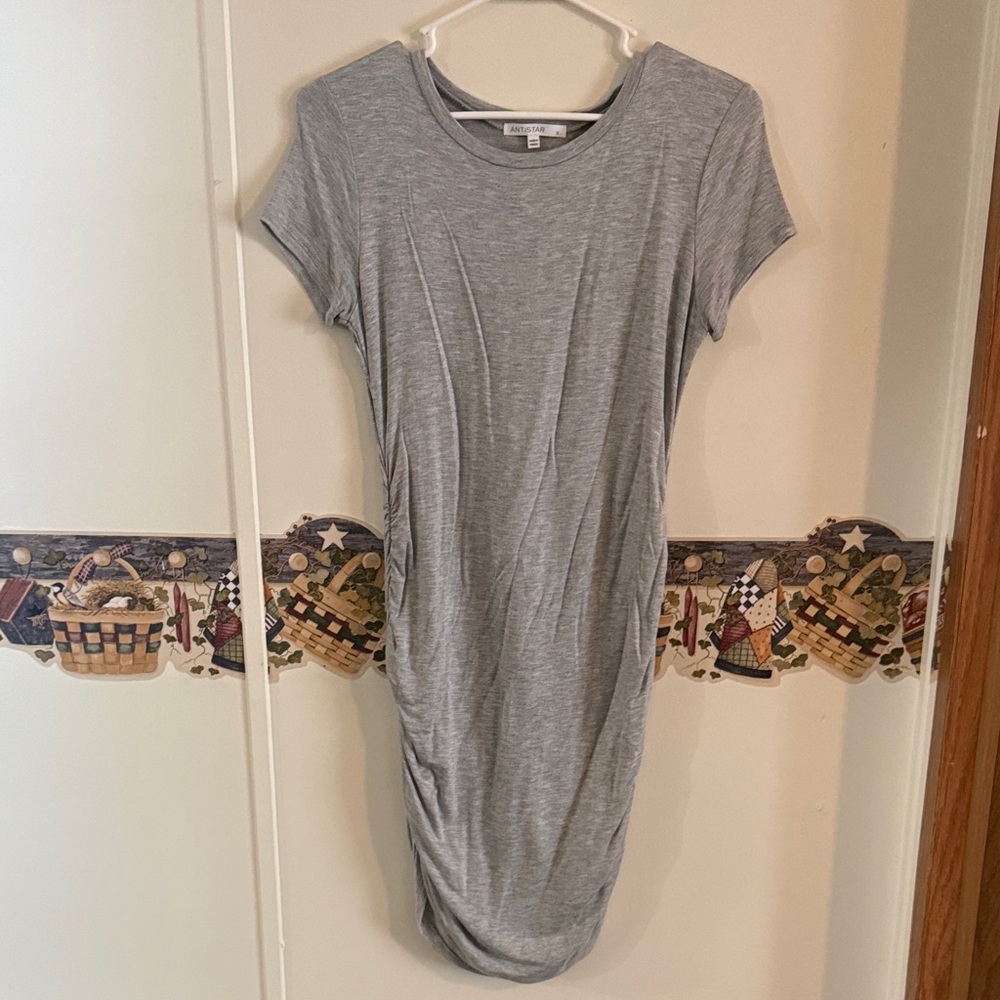 Elegant Heather Gray Midi Dress